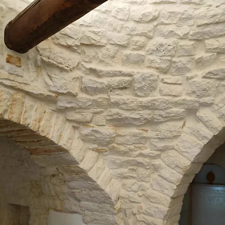 Trullo Monte Santo 50 Couette-café