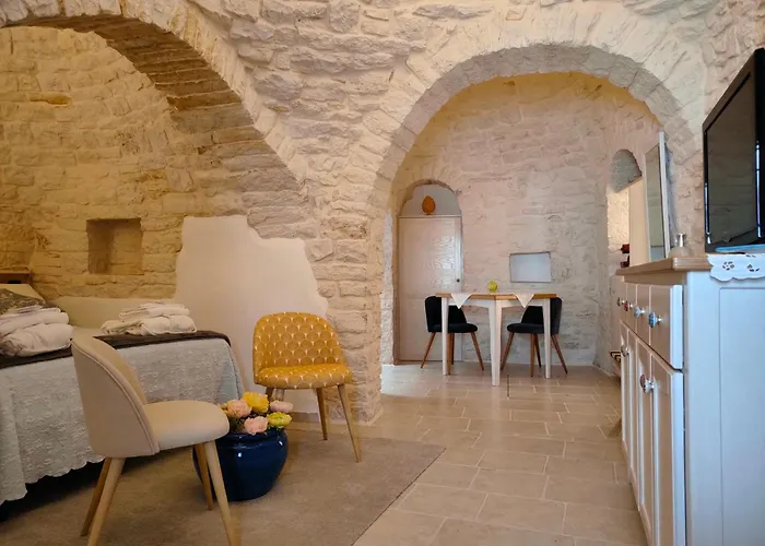 Couette-café Trullo Monte Santo 50 3*